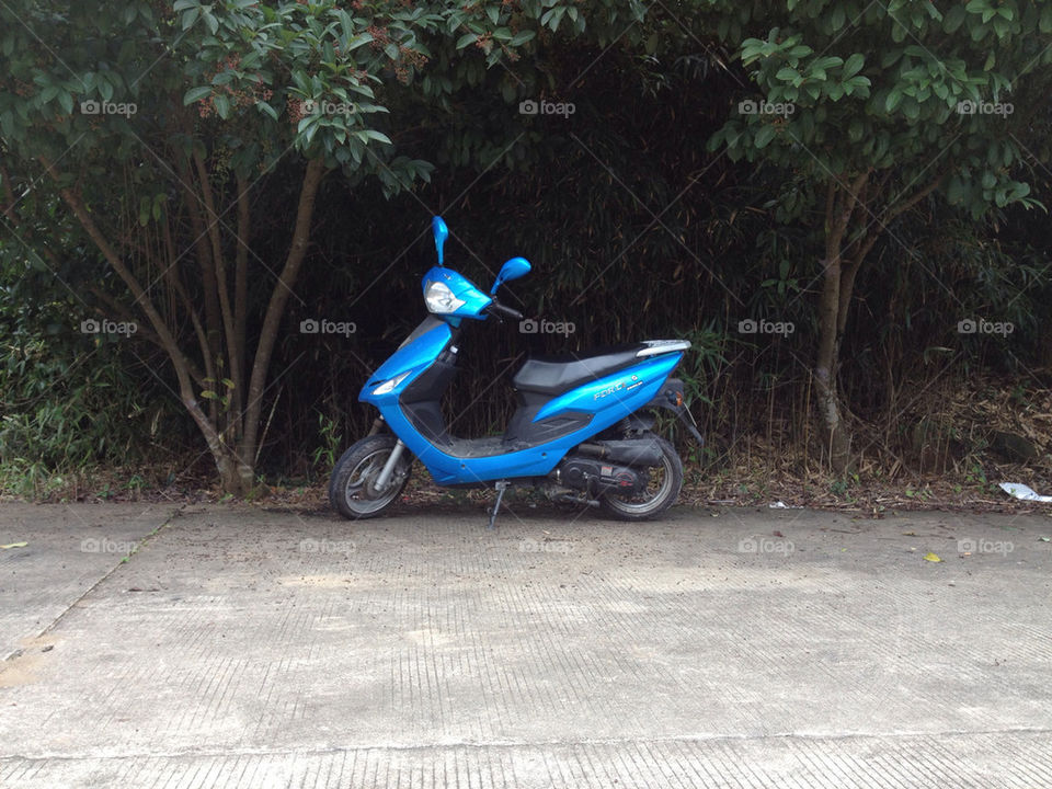 blue bike scooter moto by maxrus