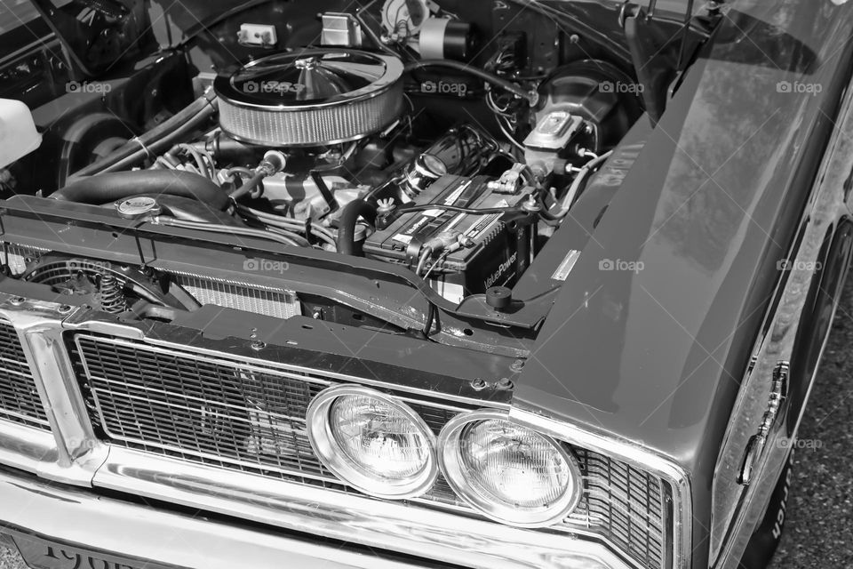 Engine black and white