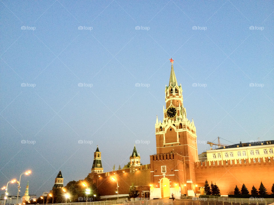 light red square night by penguincody