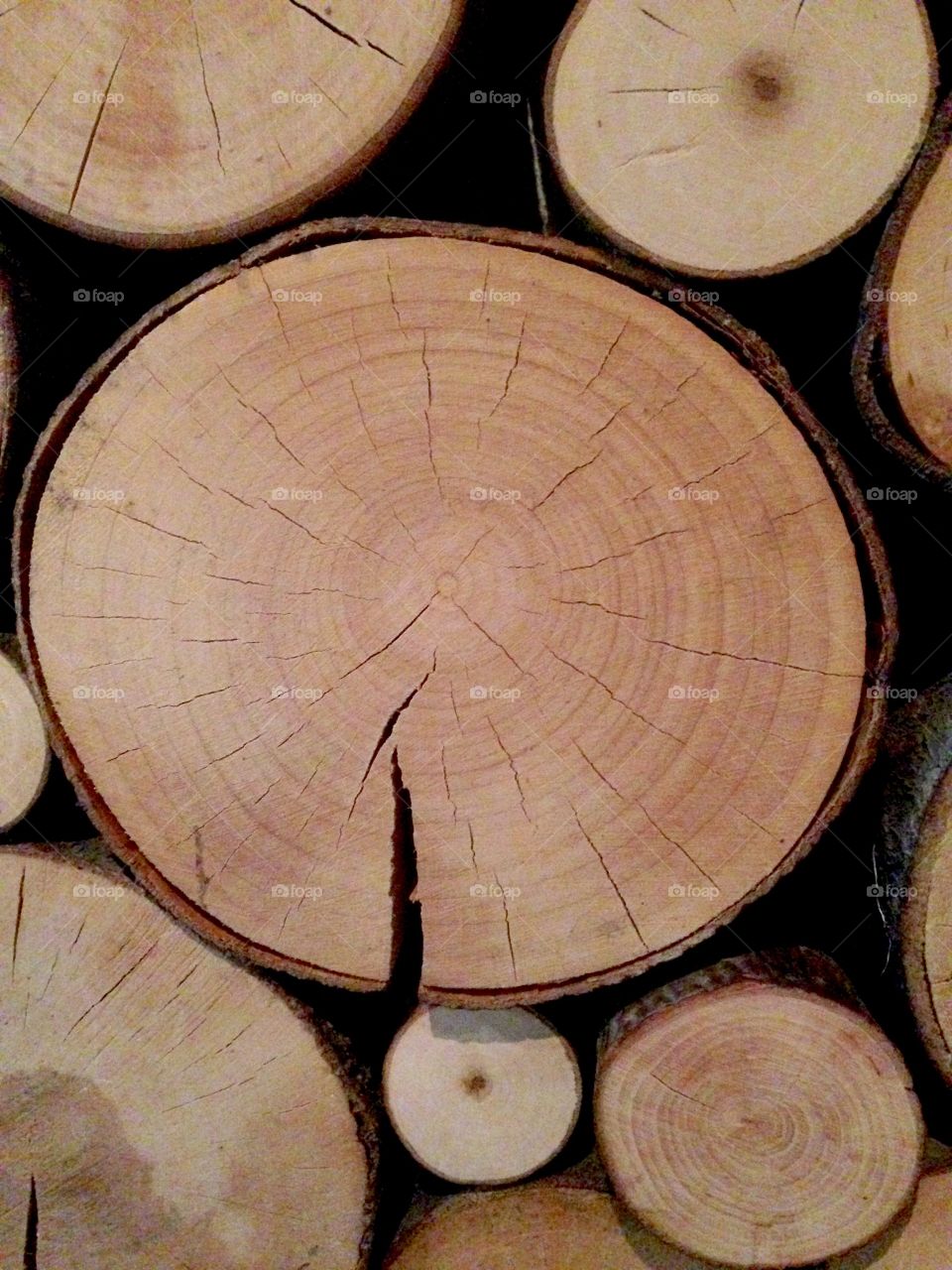 Wooden round 