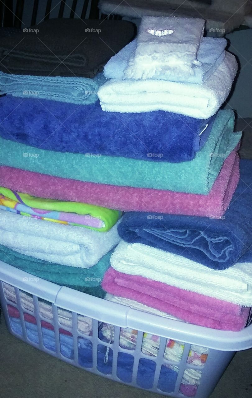 tons of towels. just thought taking a pic of the towels i folded was interesting.