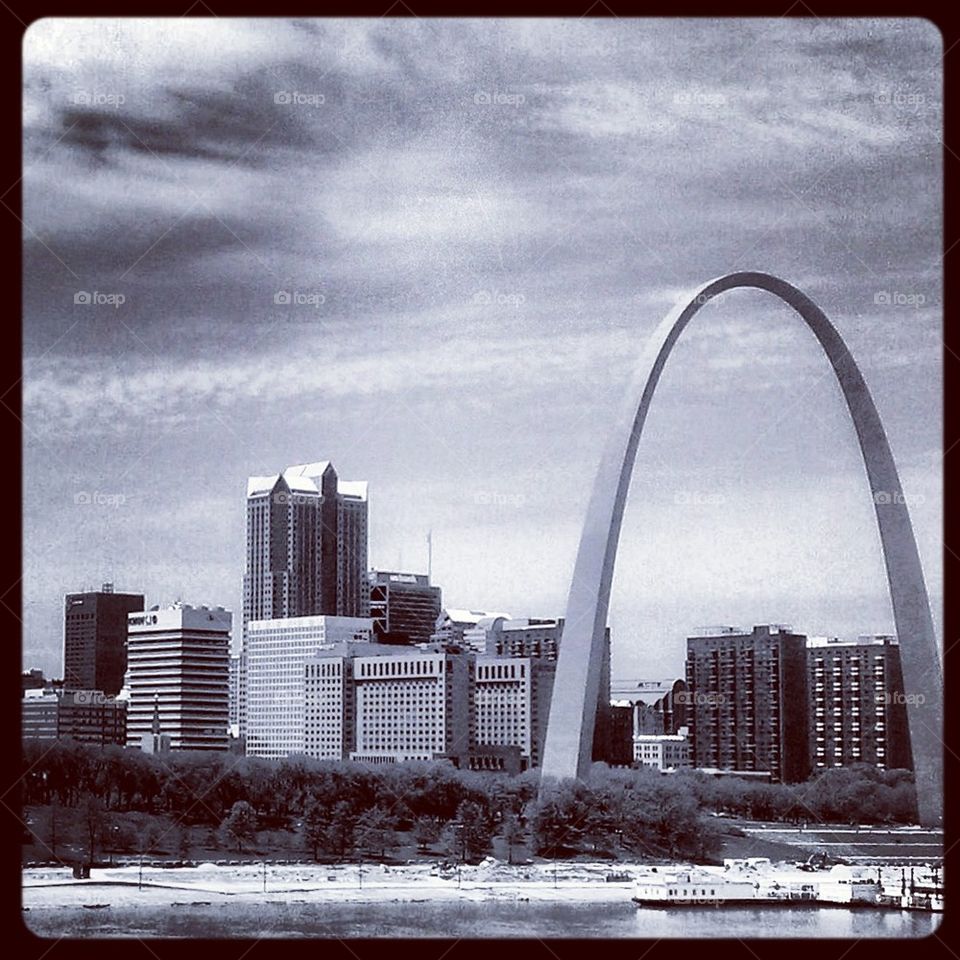 Black and White St. Louis