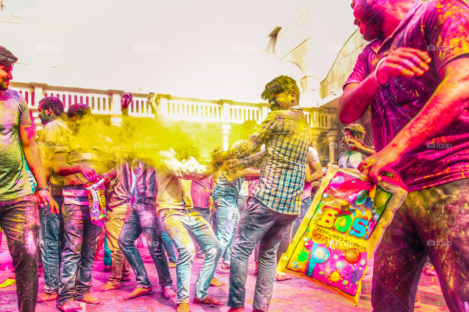 when we talk about holi festival, then we can not forget the dance.