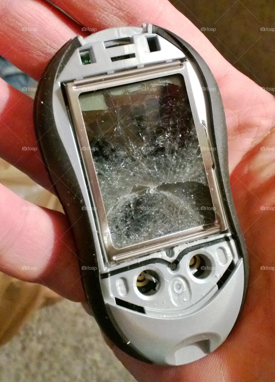 smashed cellphone