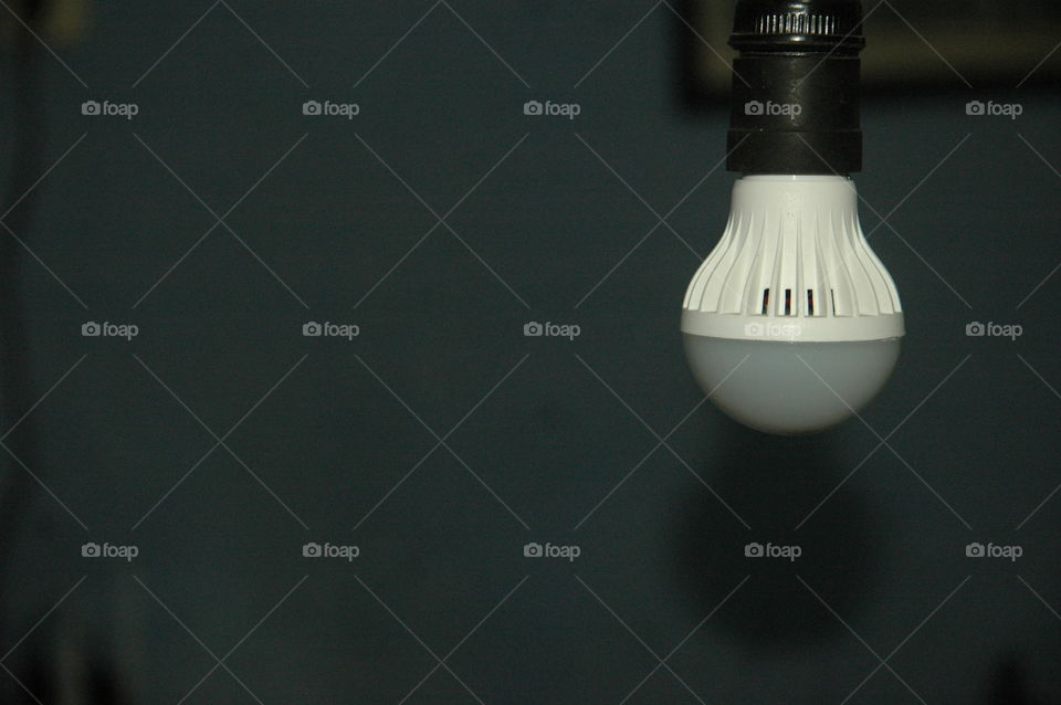 light bulb - blut background