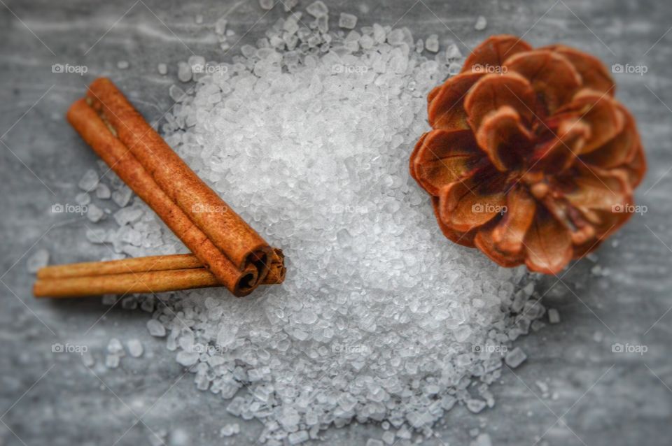 Cinnamonrolls and sea salt