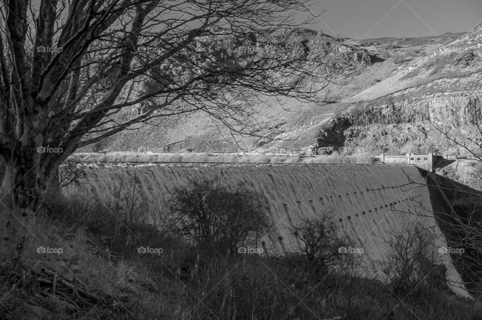 landscape water dam wales by gaillewisbraznell