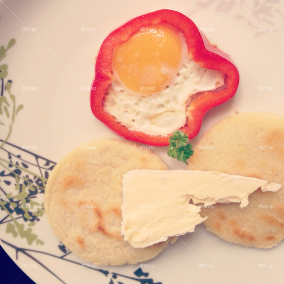 breakfast egg by cataana