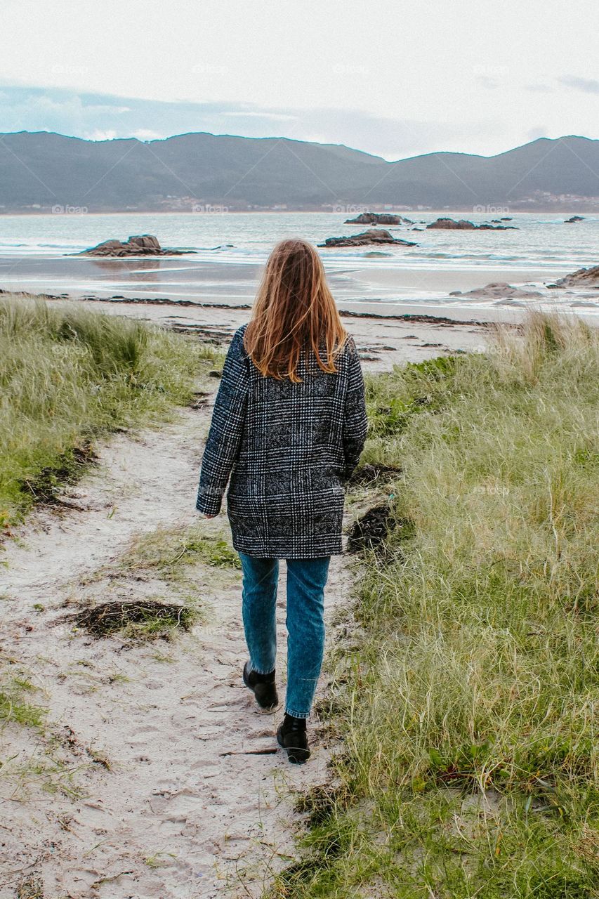 a walk on Carnota beach