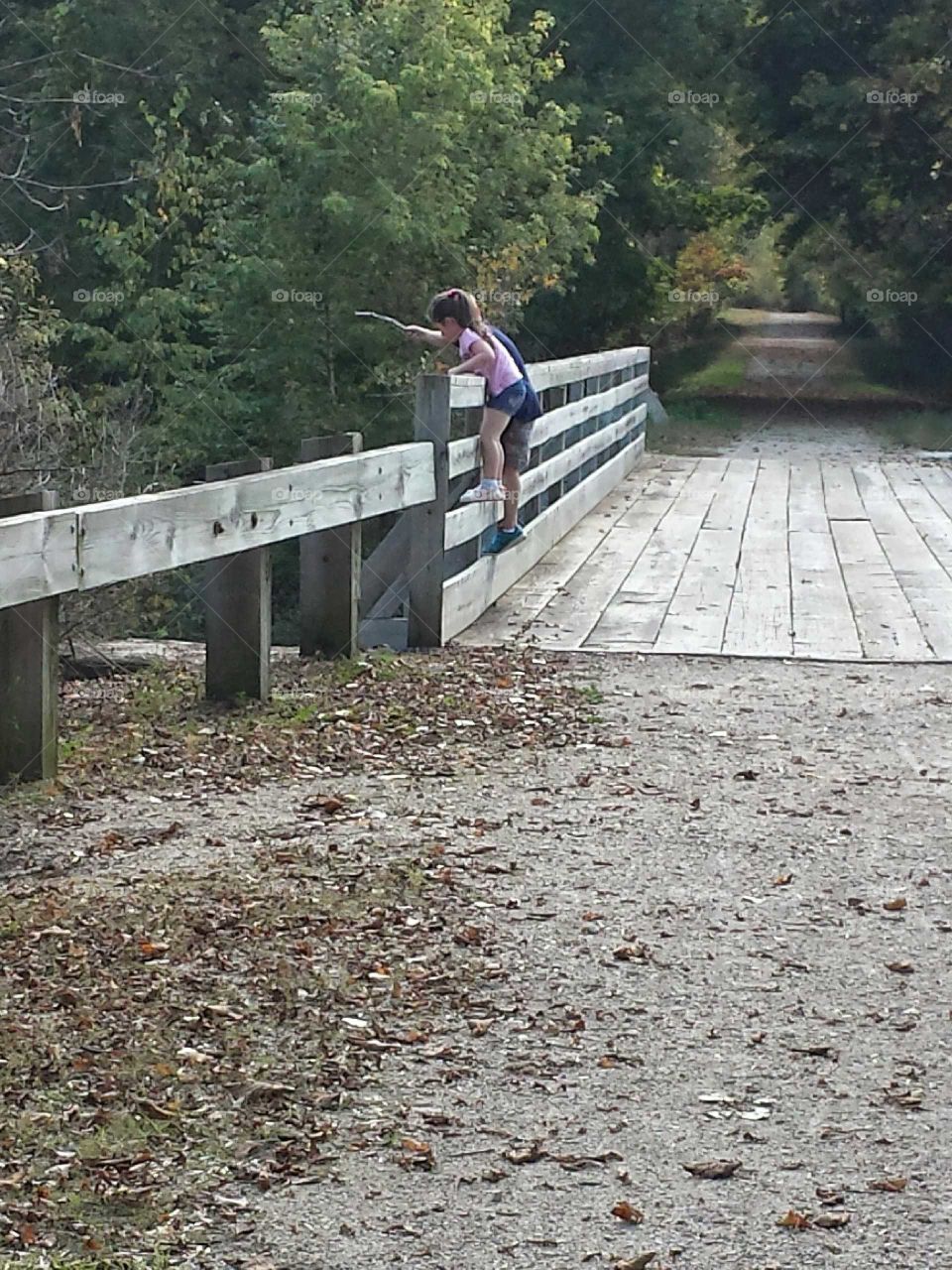 kids on bridge