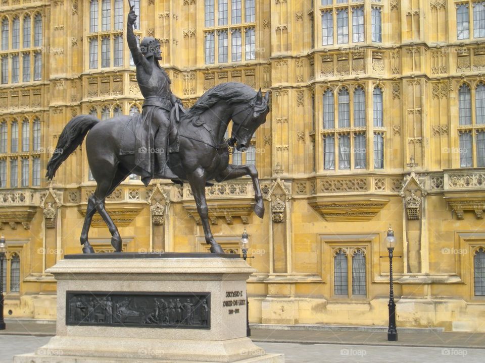 LONDON, ENGLAND THE HOUSE OF PARLIAMENT