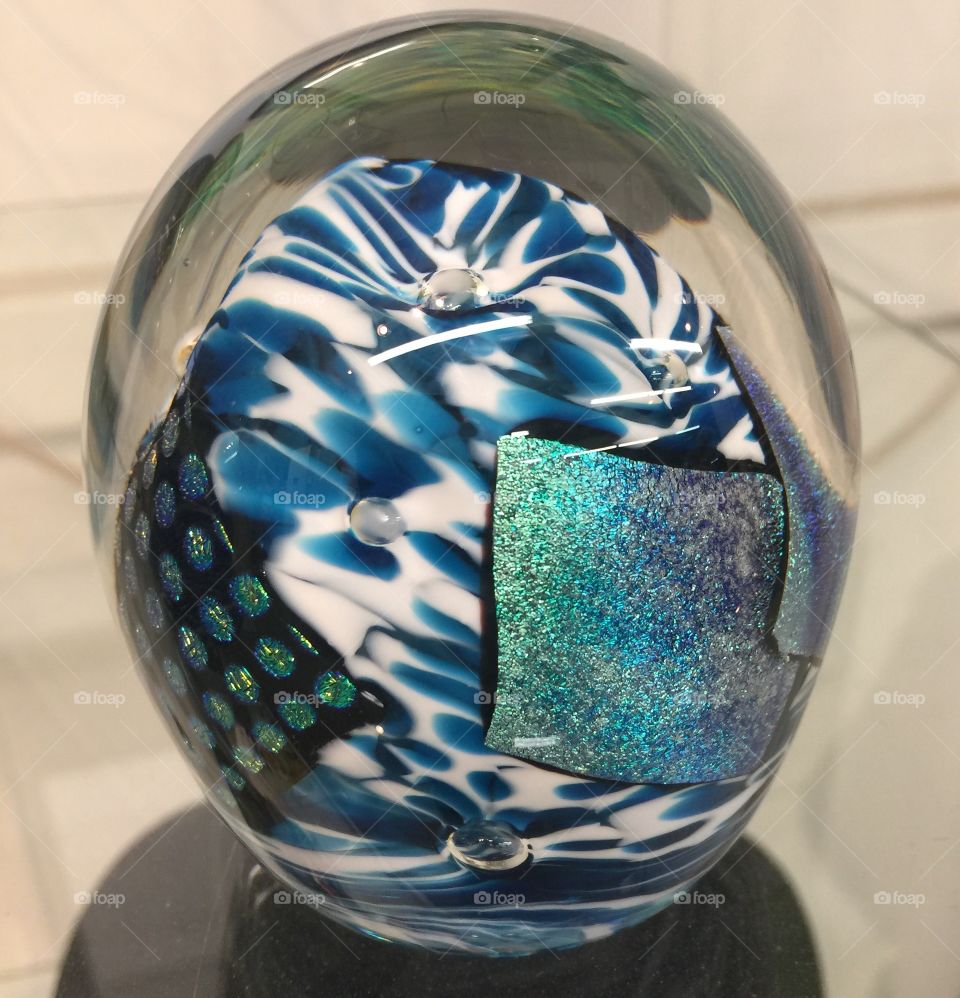 Glass paper weight