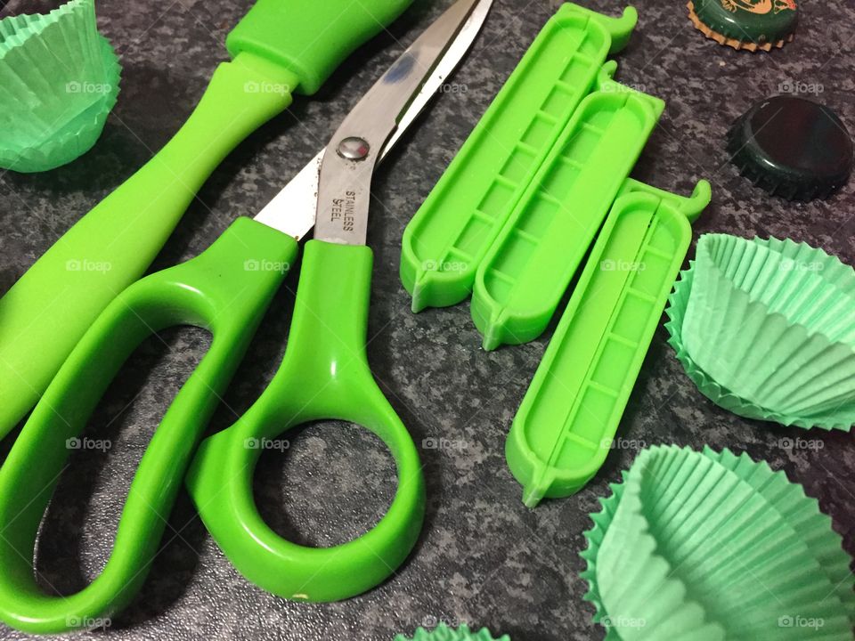 Green utensils 