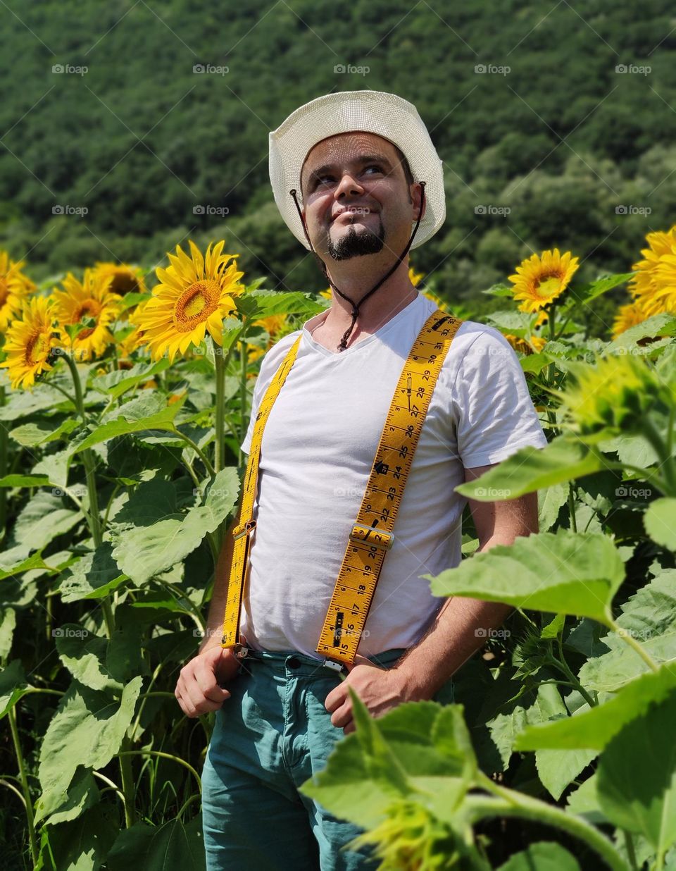 Smiles from the sunflower field