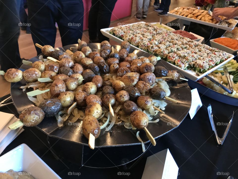 Potatos skewers, delicious food, conference food, party time, dinner, social event 