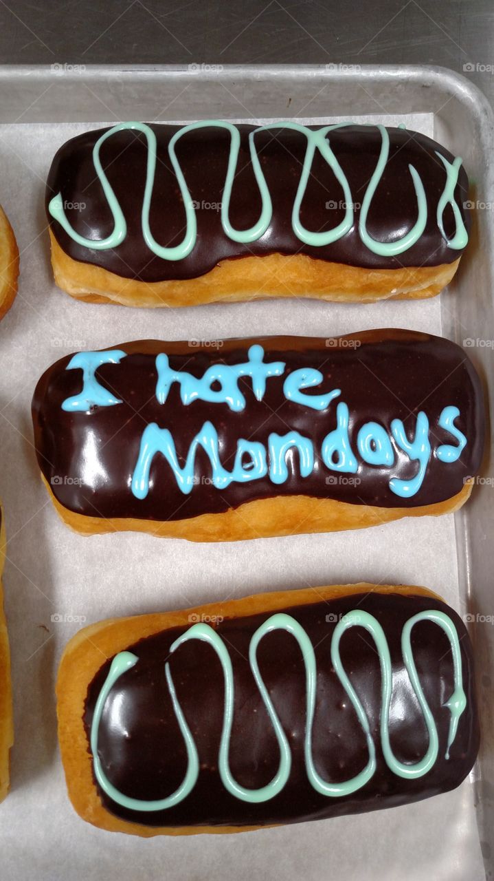 I hate Mondays donut