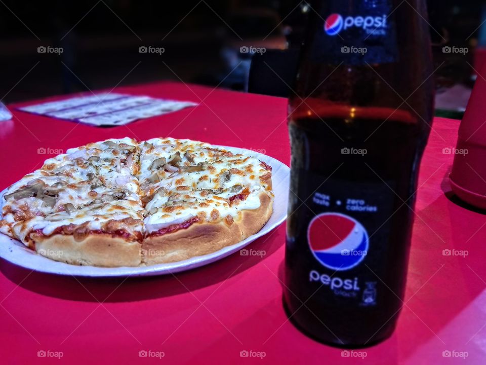 pizza with pepsi