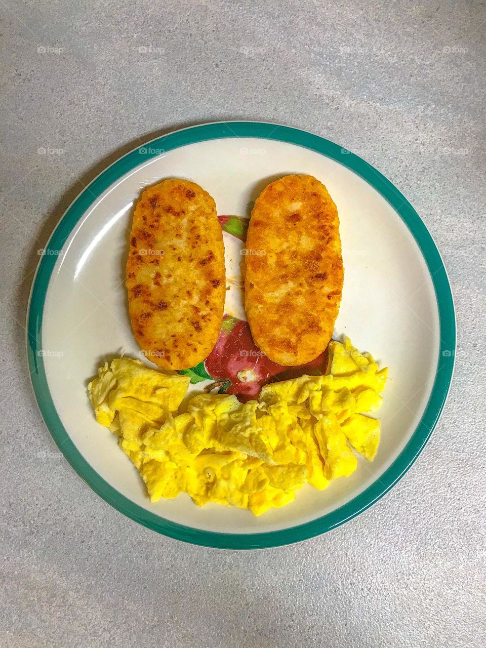 A happy face breakfast on a Sunday morning. It looks encouraging.