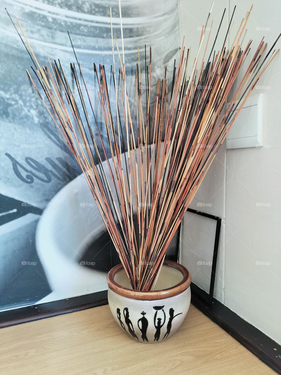 Khoisan the first people of Africa called San Bushman painting , I'm the first San Bushman photography and I love what I'm doing need your support with my journey 
picture for sale R200.00 rand