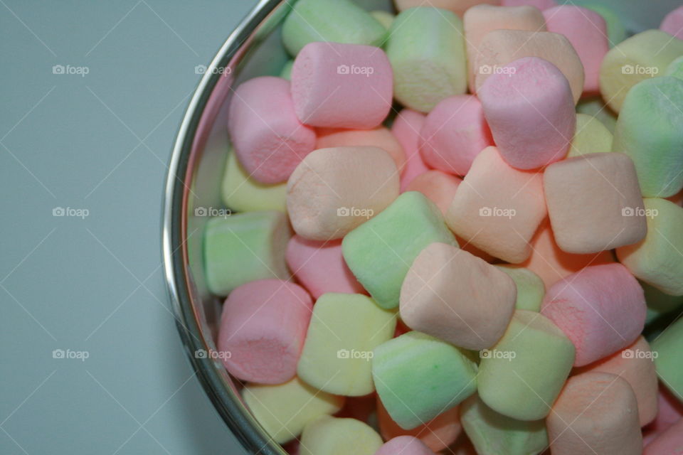 Bucket of Marshmallows 