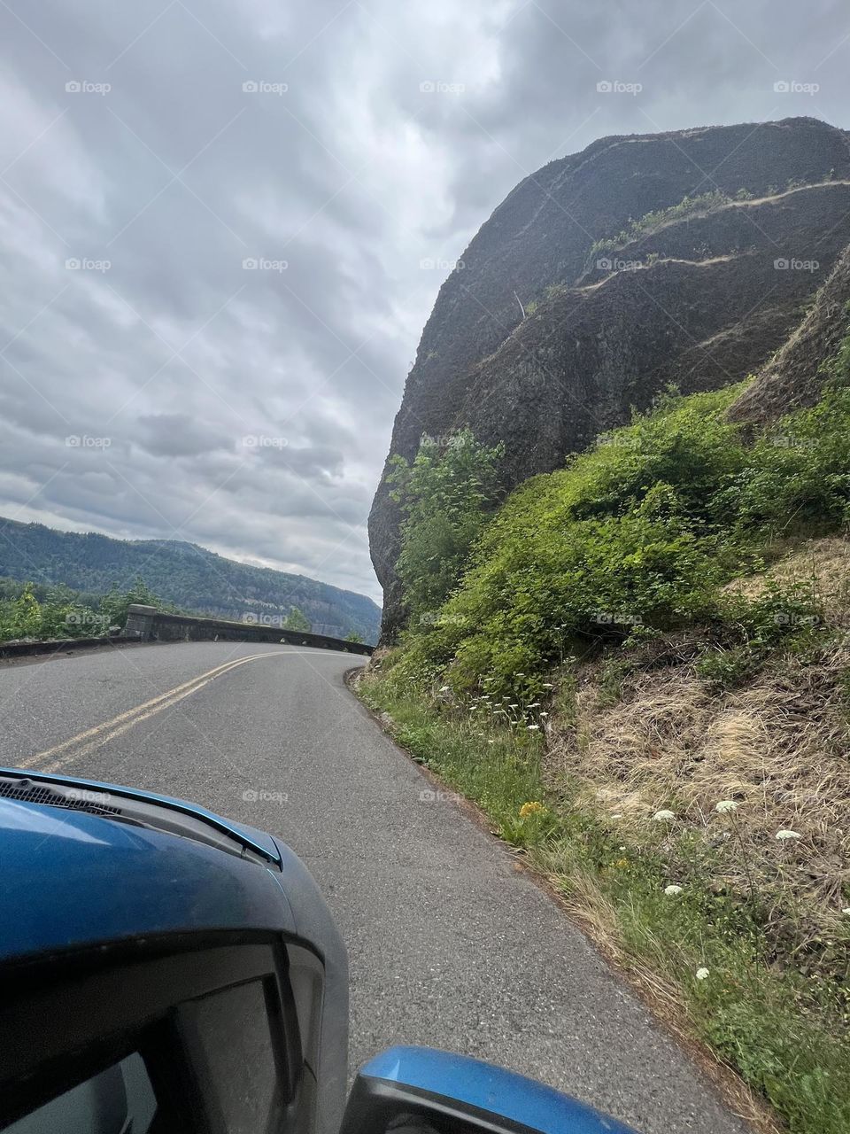 Rock formation along road 