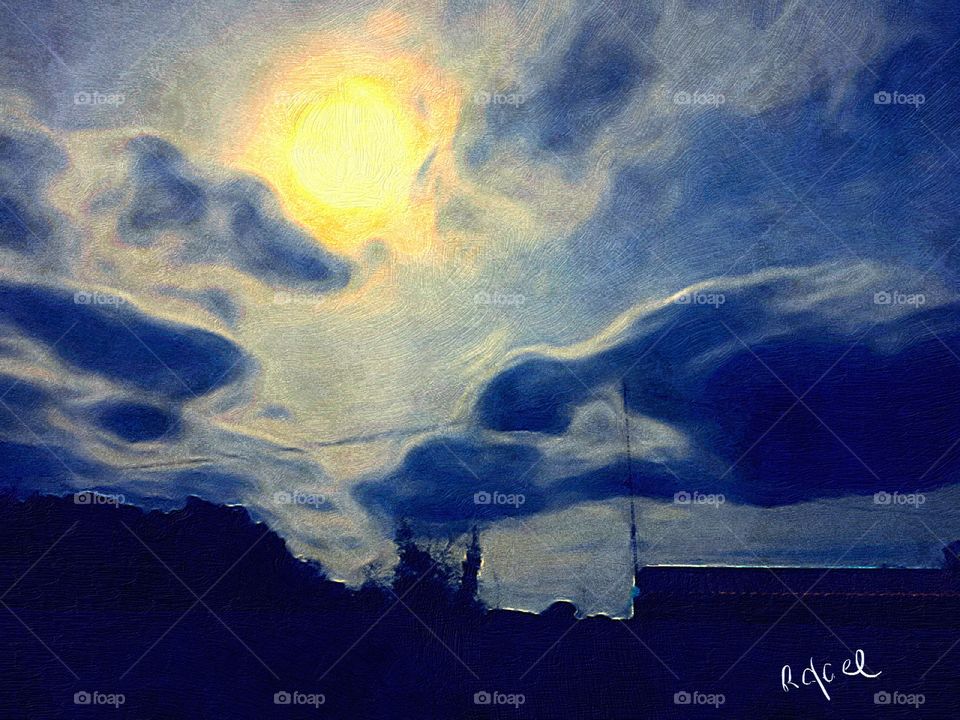 Nossa tarde de domingo, com sol em meio a nuvens!

Created with #BrushstrokeApp

# sol
#céu