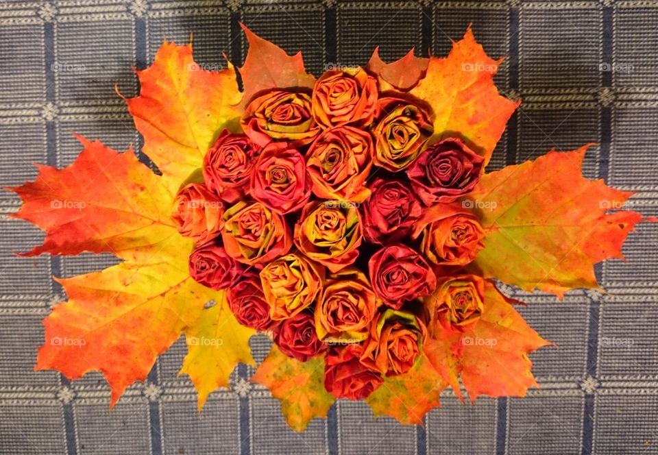 Roses bouquet made of leaves