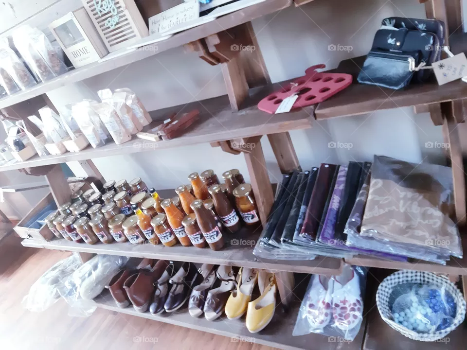 Store