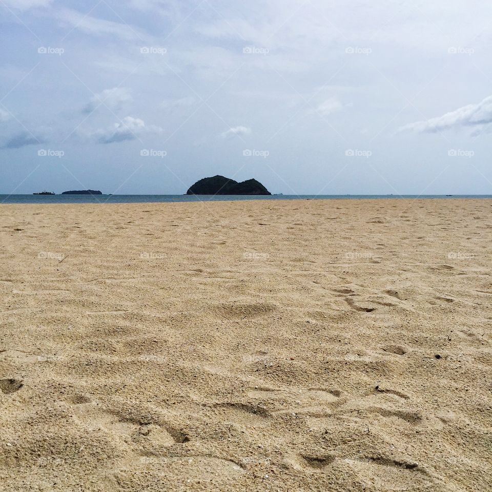 The wide beach when low tide