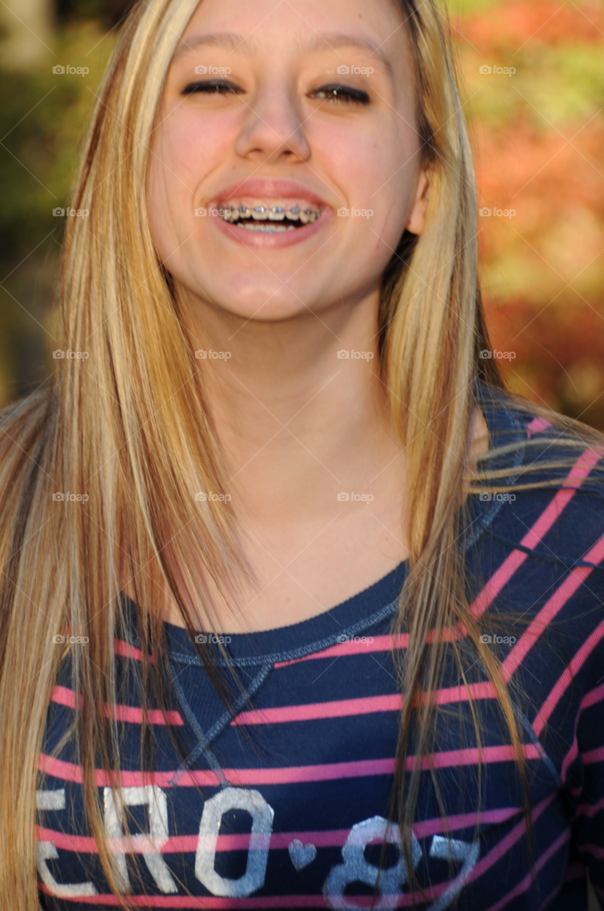 girl happy face smile by lightanddrawing