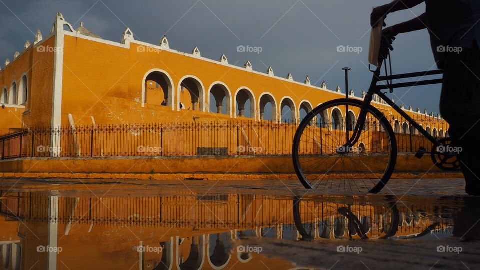 Bike and vintage izamal mexico