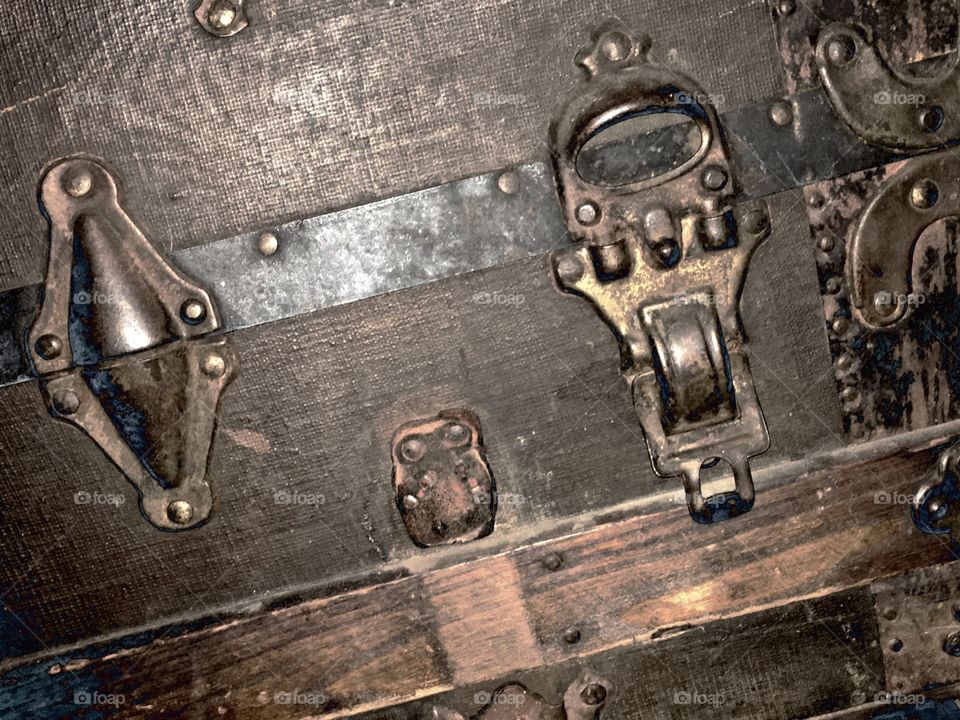 Hardware to a 1900's antique steamer trunk.