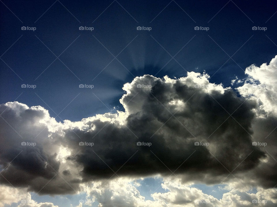 sky sun cloud rays by Belnahua