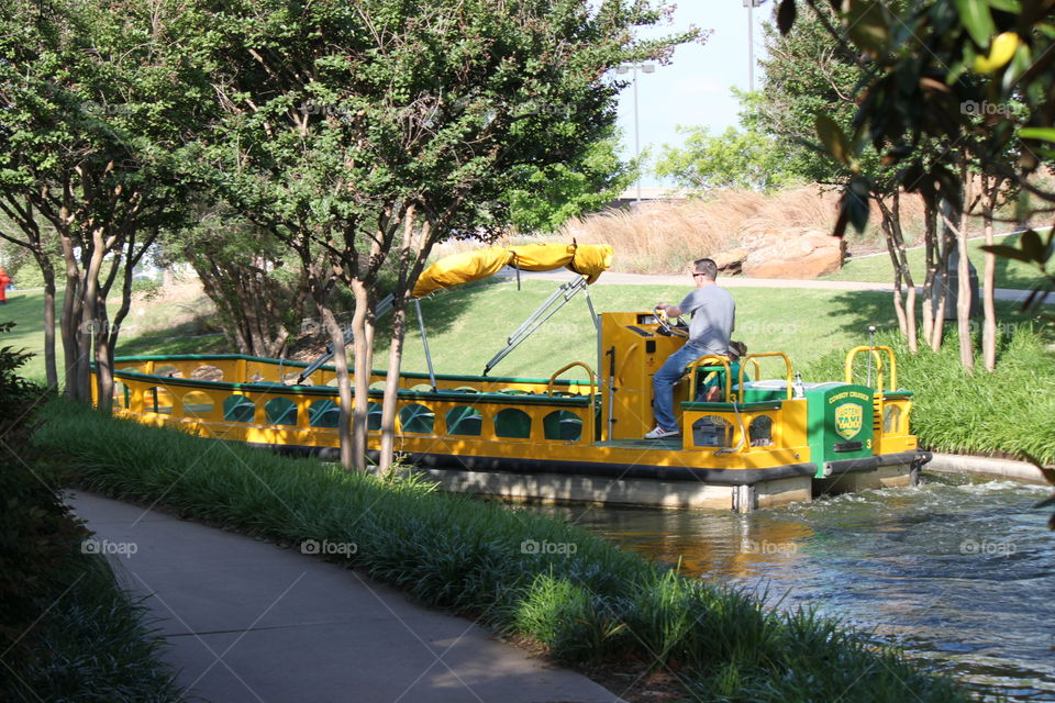 Water taxi