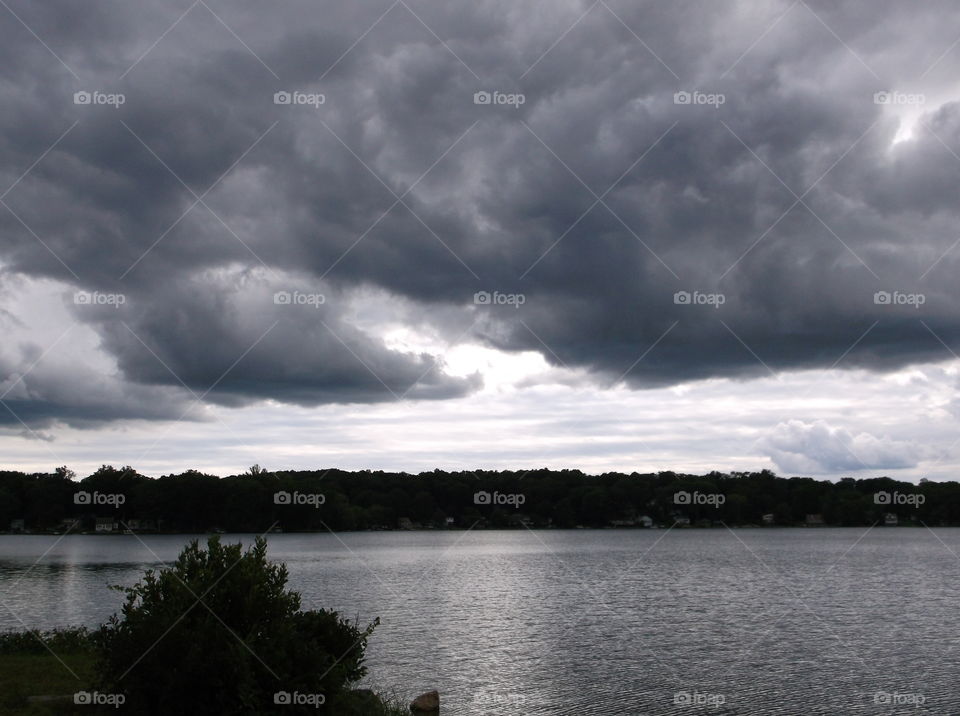 storm clouds
Amston Lake