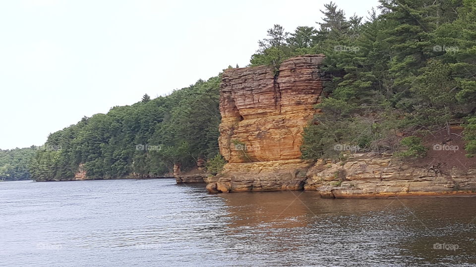 Wisconsin River Wisconsin Dells tree's and rock