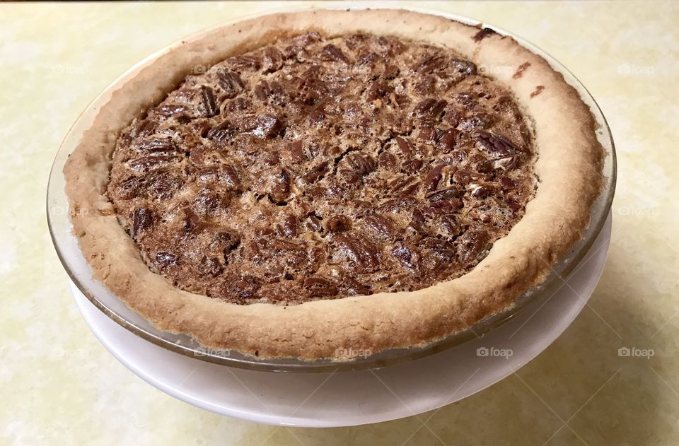 Fresh baked pecan pie 