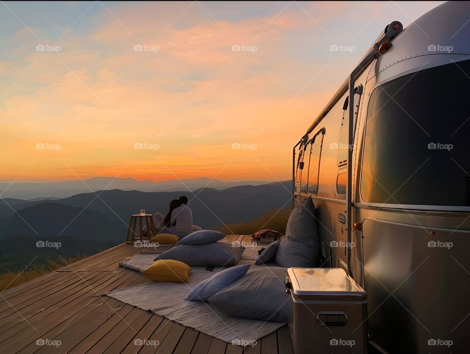 lover car and sunset