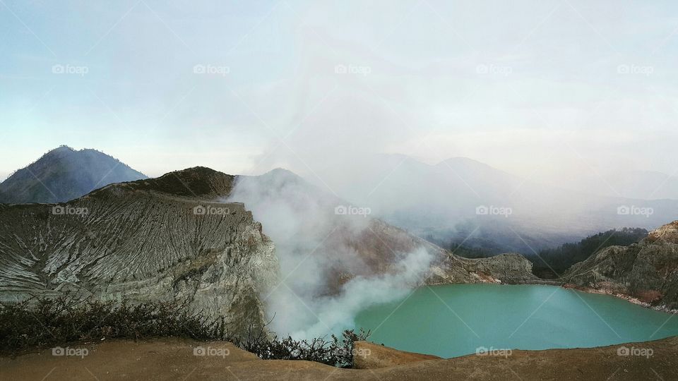 Volcano's caldera