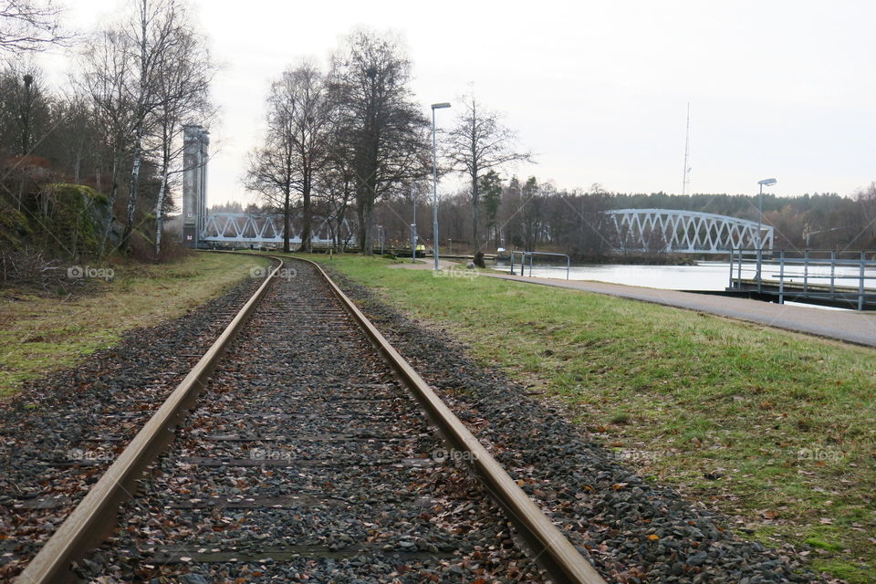 Old railway meets new 