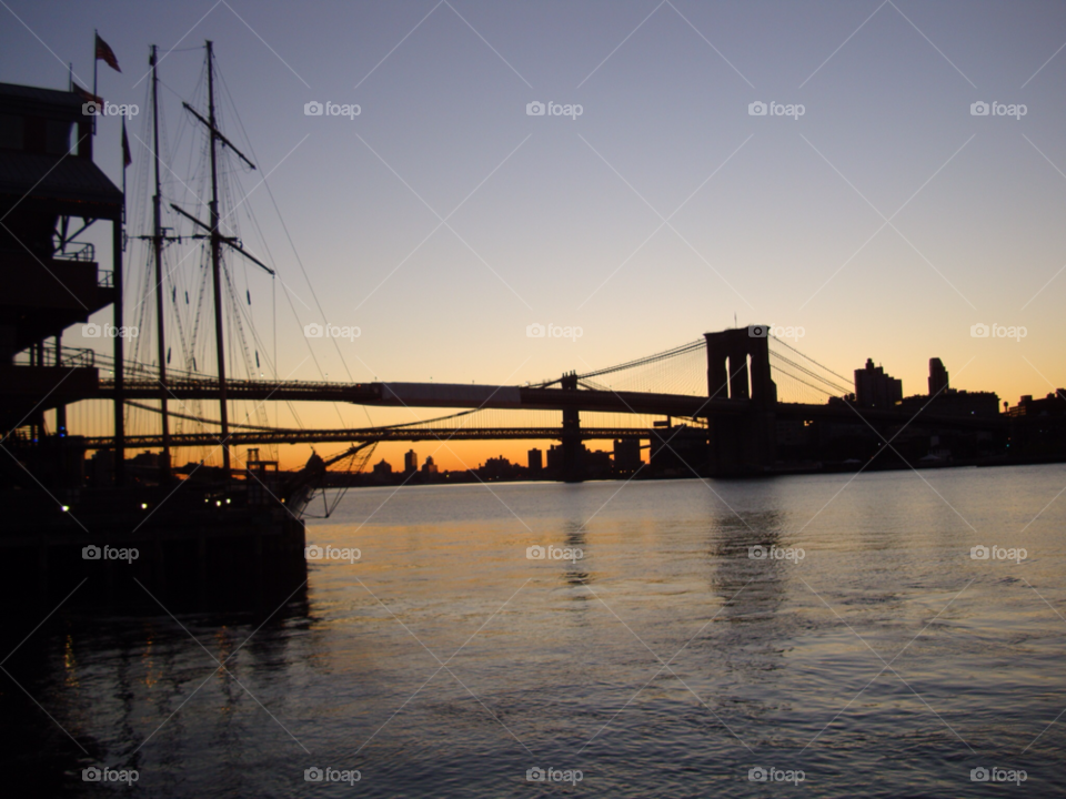 sunset tourism bridge new york by gaillewisbraznell