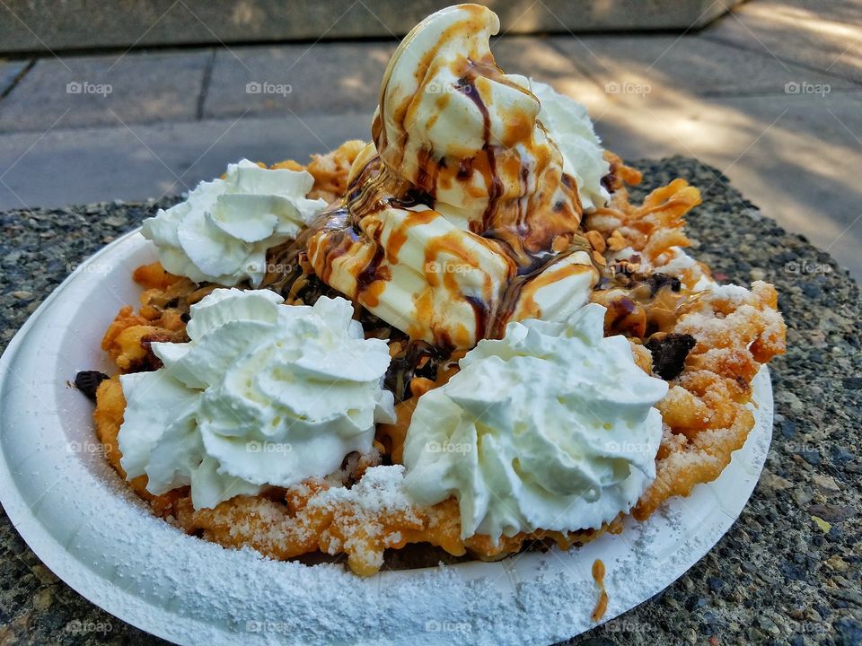 funnel cake at six flags