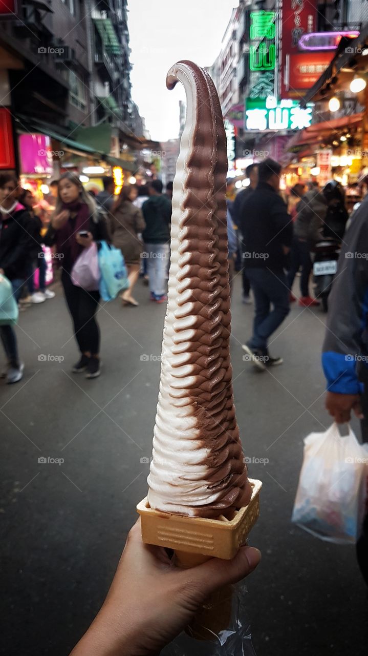 footlong ice cream in taiwan market