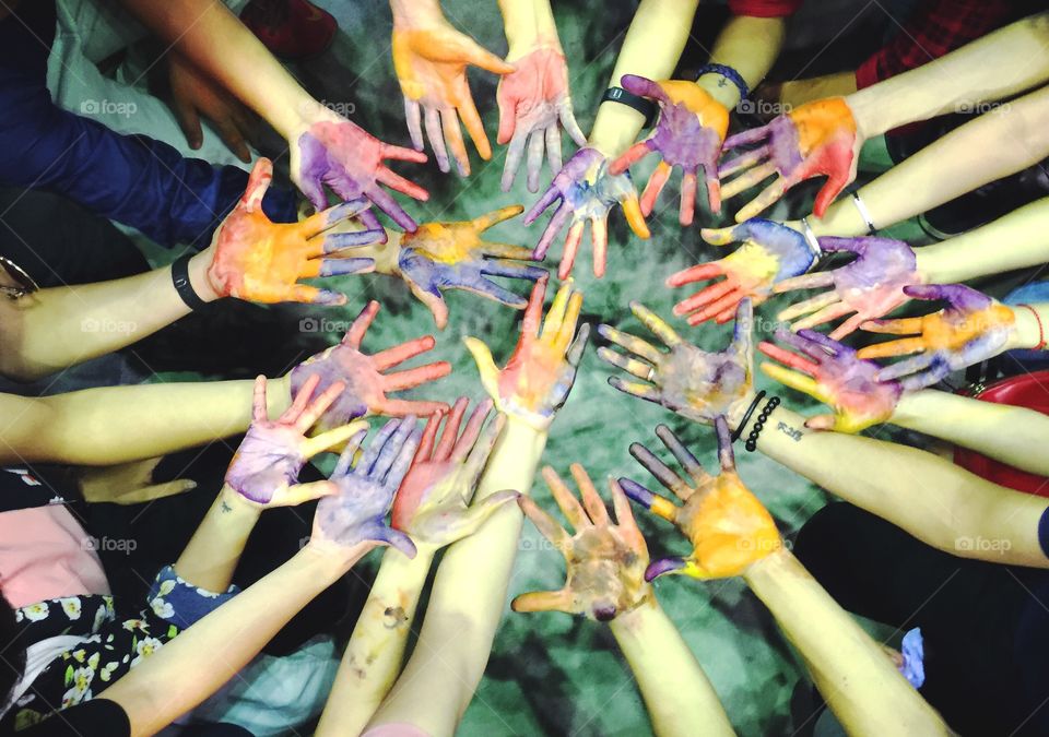 Team work, hand in hand