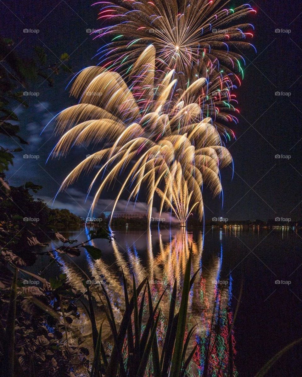 Very beautiful fireworks 😍😍😍🎆🎇