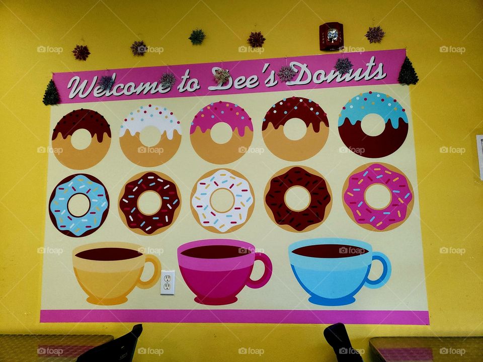 Yummy Dee's Doughnuts