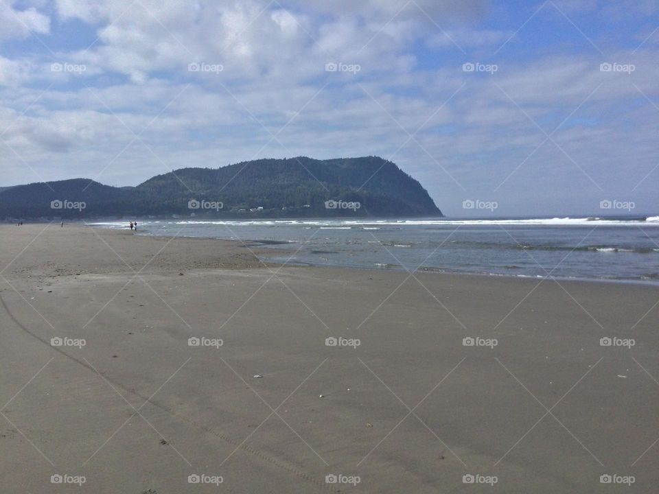 Beautiful Sandy Beach in Seaside, Oregon 