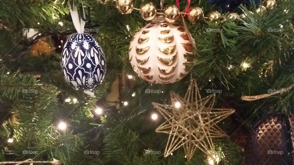 Xmas tree ornaments