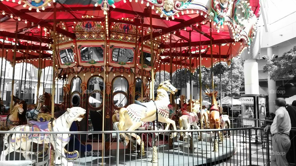 Carousel color