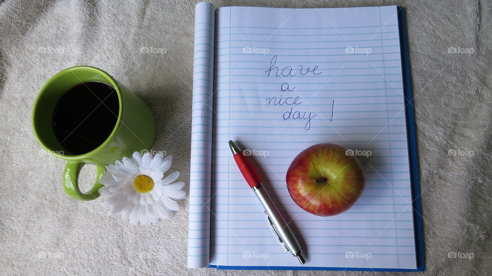 work desk and academic study , classroom , letters, cards , technology, write , letter


valdemira24